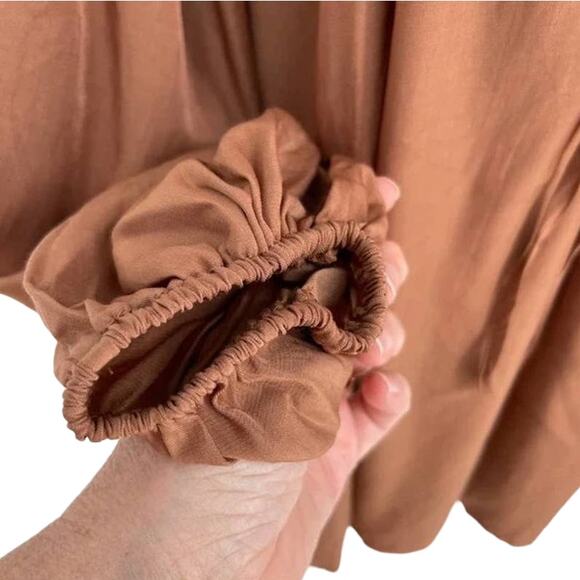 Mustard Seed Peasant Blouse Medium Mocha NEW Lace Up Neckline Pintuck Flowy Boho - Picture 5 of 7